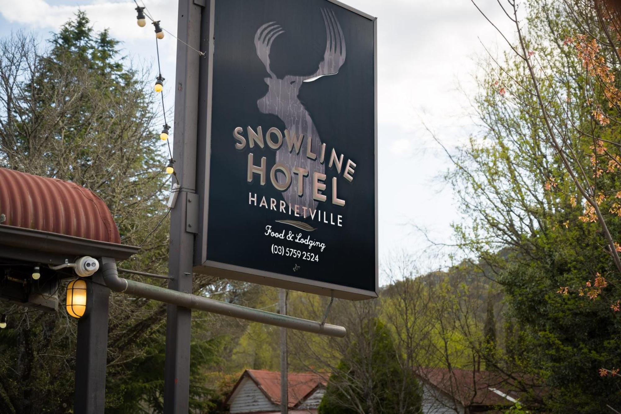 The Harrietville Snowline Hotel Экстерьер фото